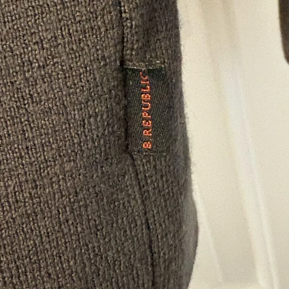 Banana Republic Men's Dark Gray Zip-Up Sweater Size Large